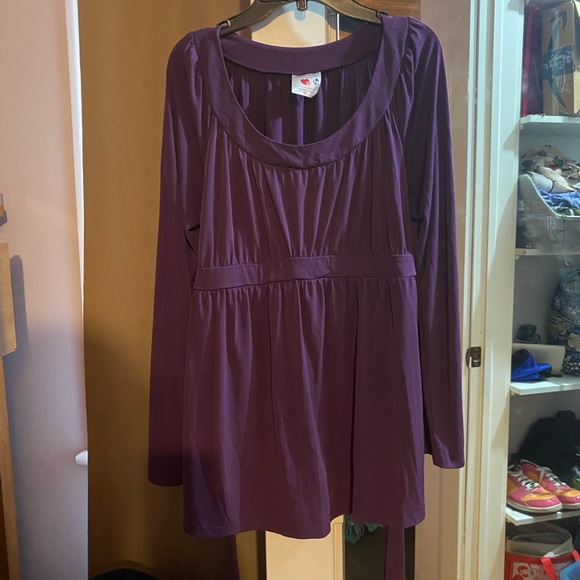 🌺 3/$15 Purple Long Sleeve Maternity Blouse - Picture 1 of 3
